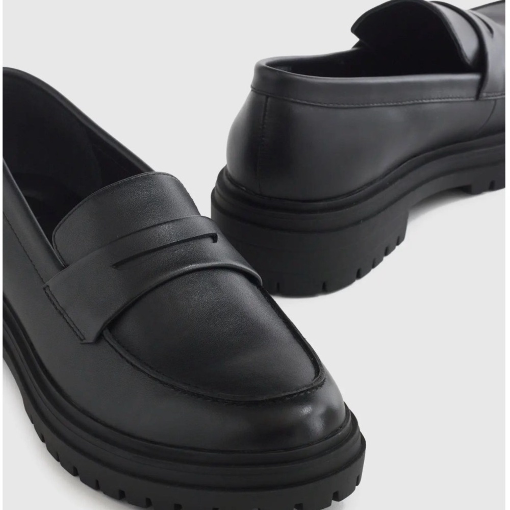 Quince Women's Italian Leather Lug Sole Loafer